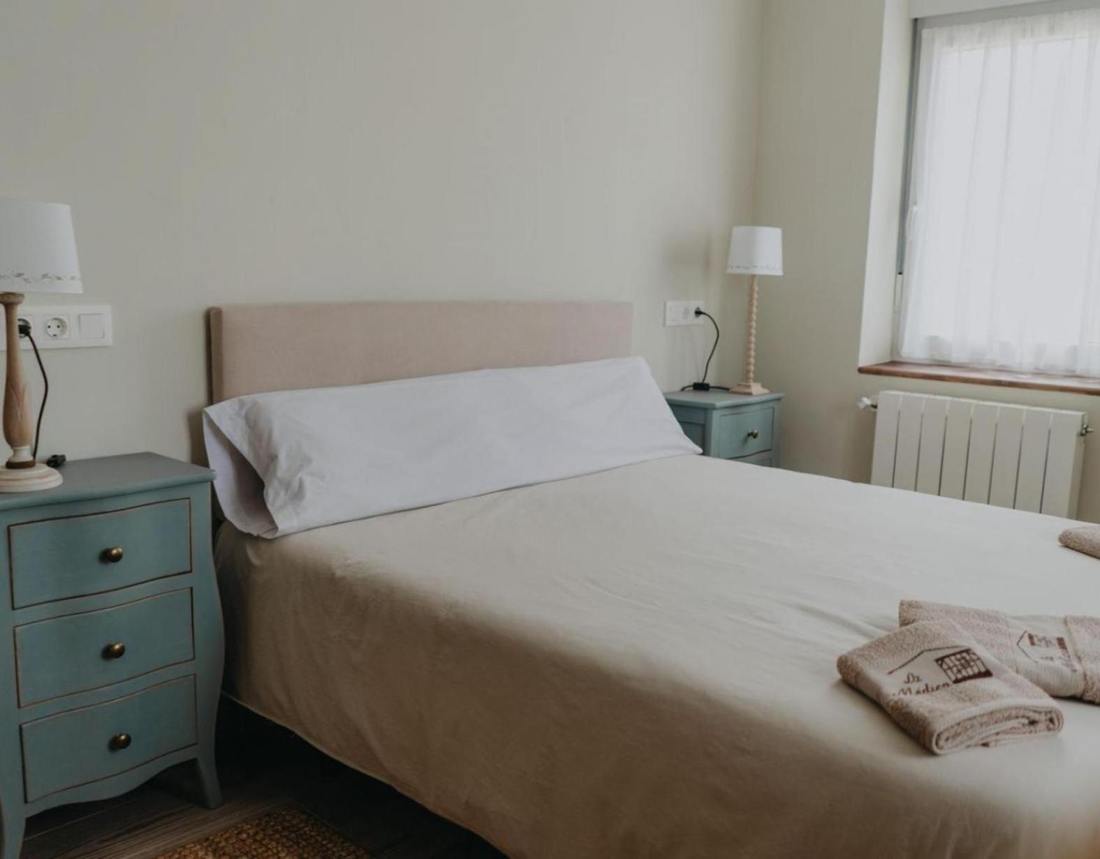 Casa Rural La Medica Sargentes de la Lora Екстериор снимка